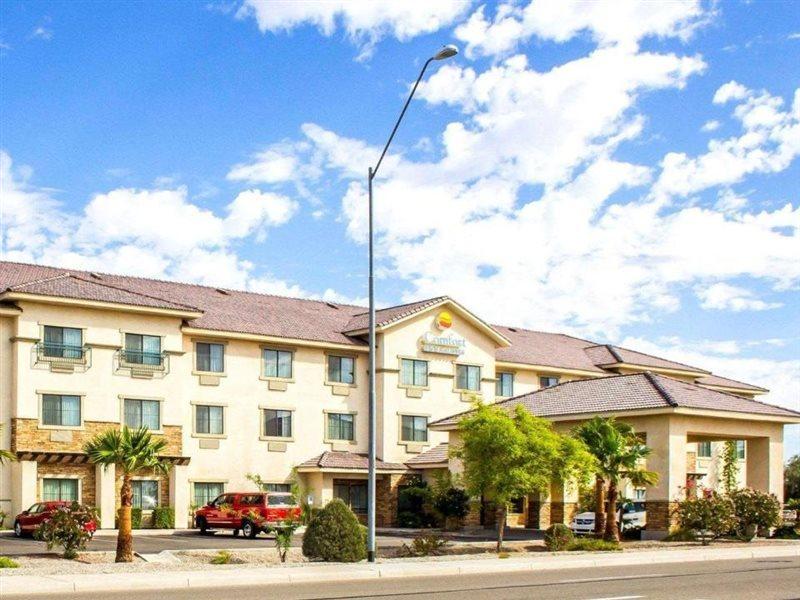 Comfort Inn And Suites Yuma I-8 Extérieur photo