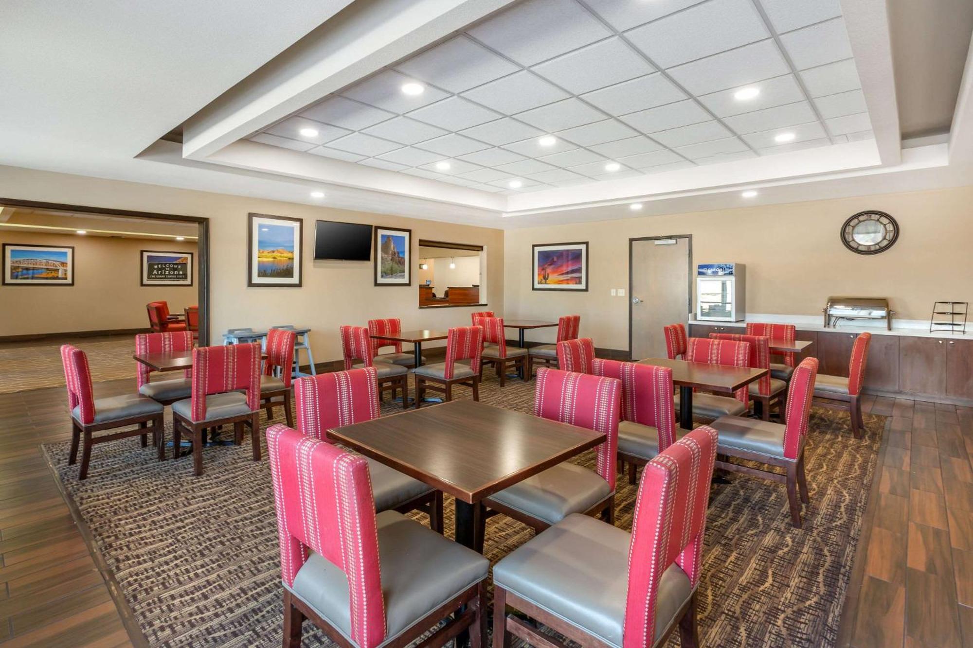 Comfort Inn And Suites Yuma I-8 Extérieur photo