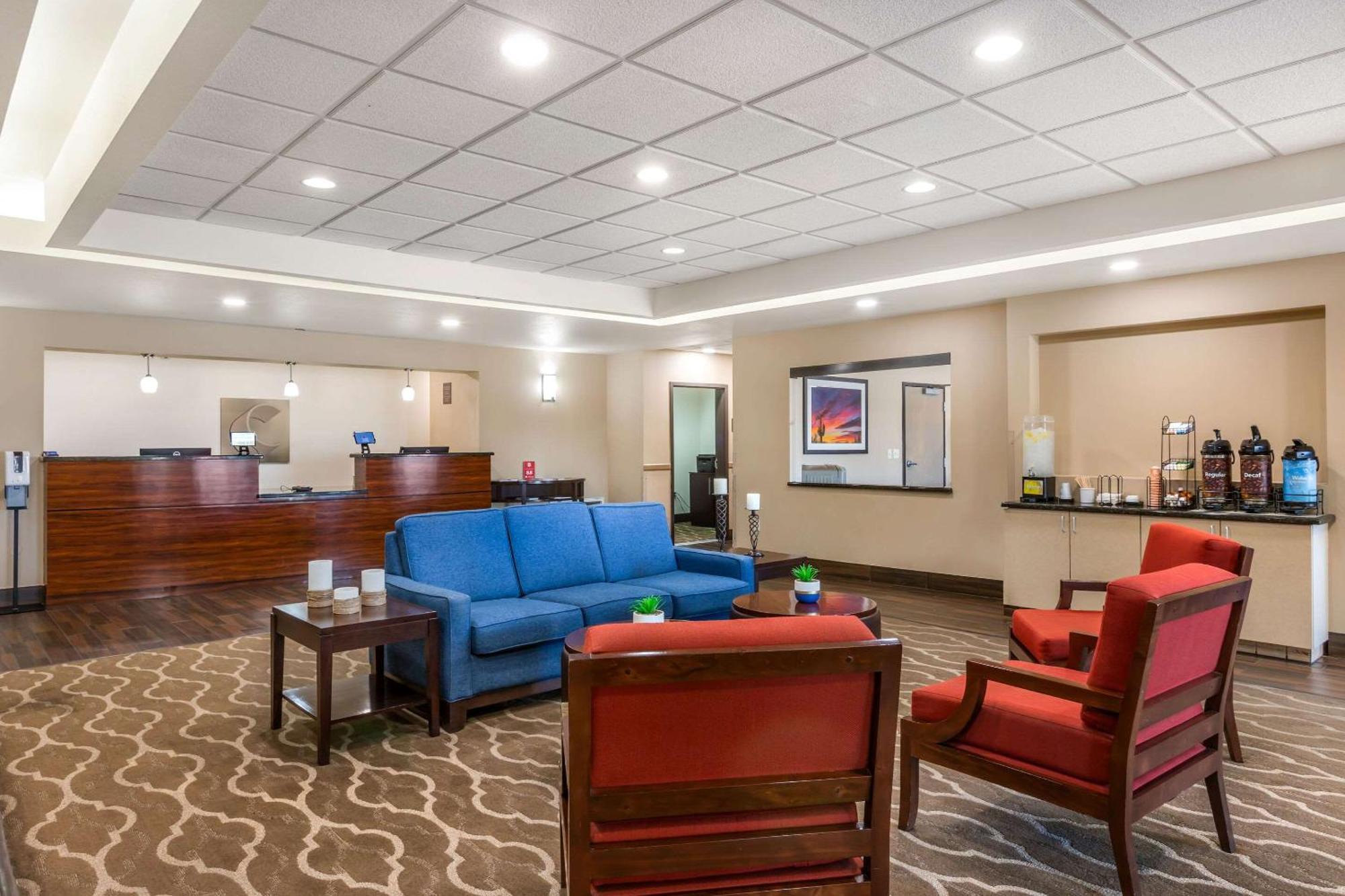 Comfort Inn And Suites Yuma I-8 Extérieur photo